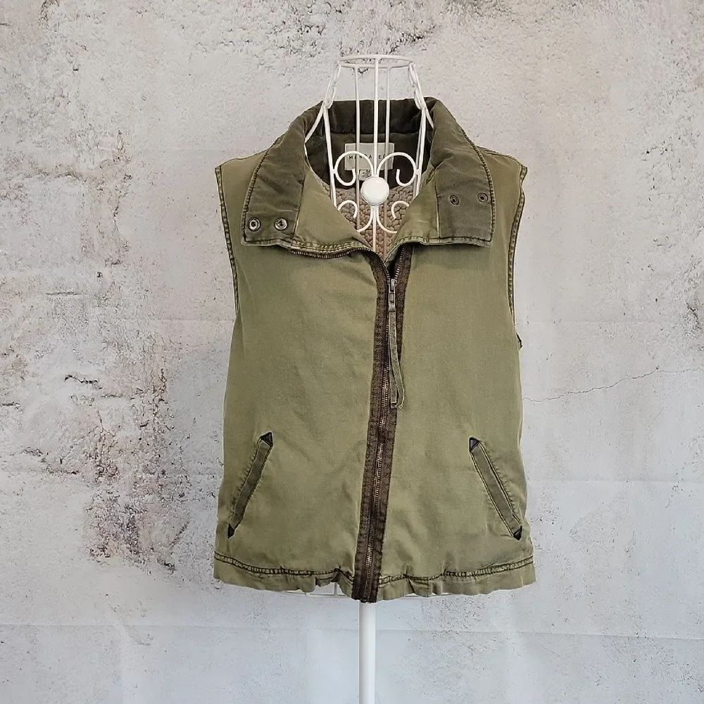 Marrakech Anthropologie Olive Green Faux Shearling Vest Womens Size M